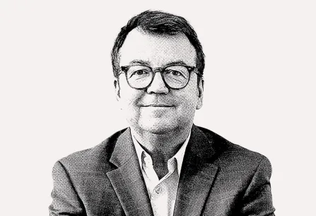 Willi Klingers spitze Zunge grau breit